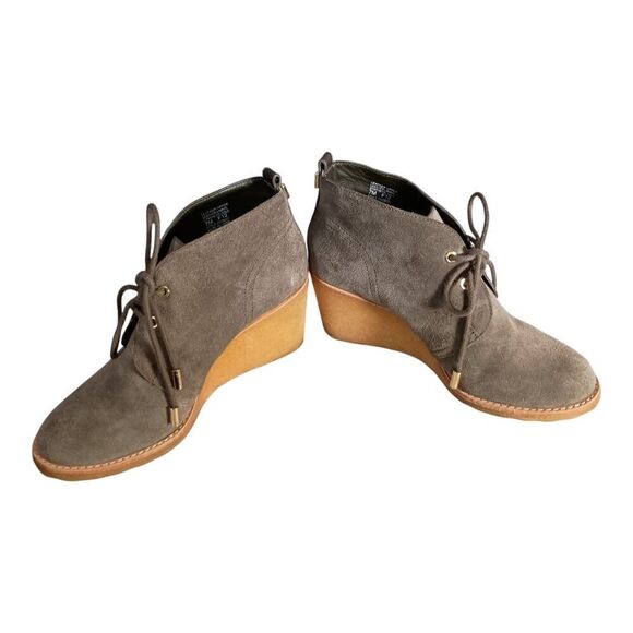 Tory Burch Viki Lace Up Wedge Ankle Boots GreyLeather Suede Gold Logo Womens 7 - Picture 7 of 12